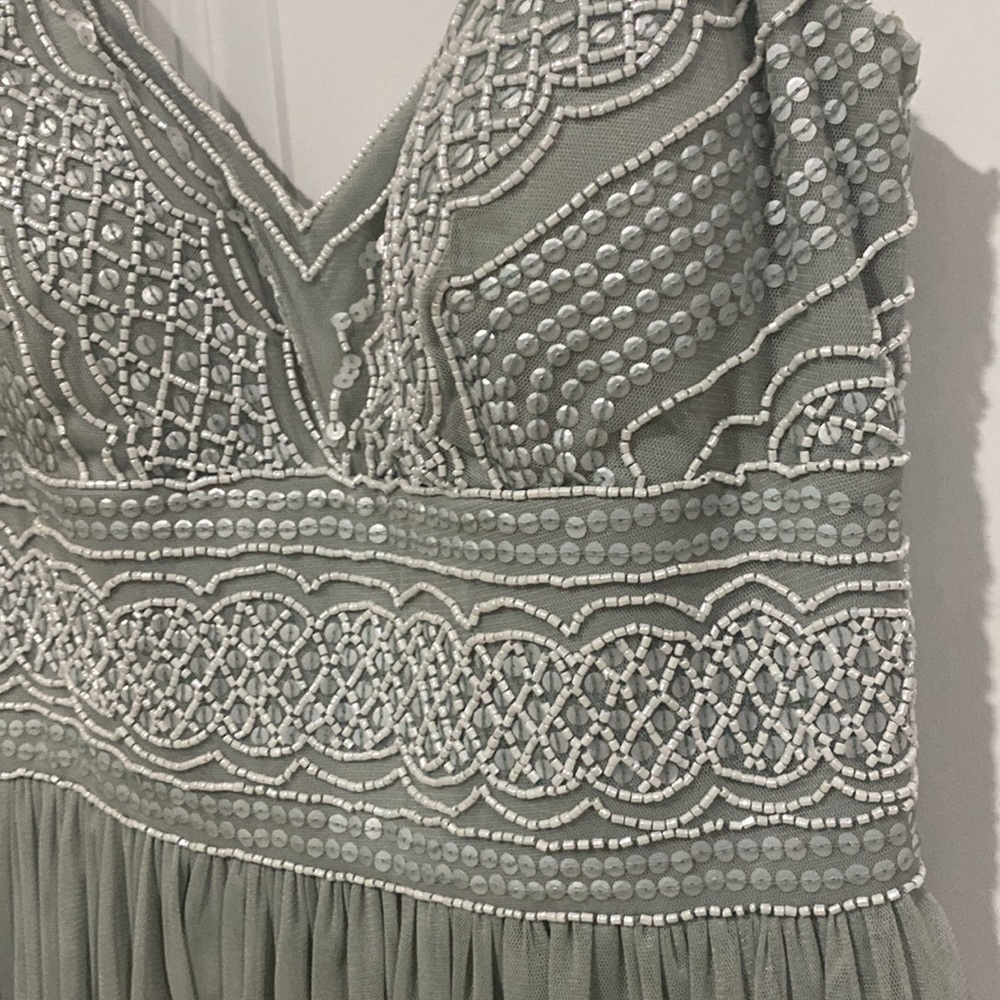 Adrianna Papell Sage Green Gray Aida Beaded Tulle Gown Prom Dress Sz 4 Formal - Picture 14 of 14